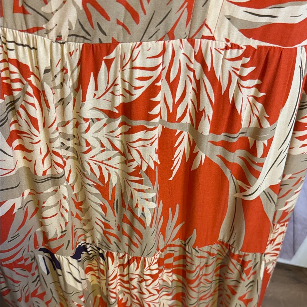 NWT Vince Camuto Orange and Cream Leaf Print Maxi Dress - Picture 12 of 13